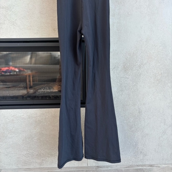 Aritzia Wilfred Free Divinity Jumpsuit in Black, Size XS - Picture 11 of 12